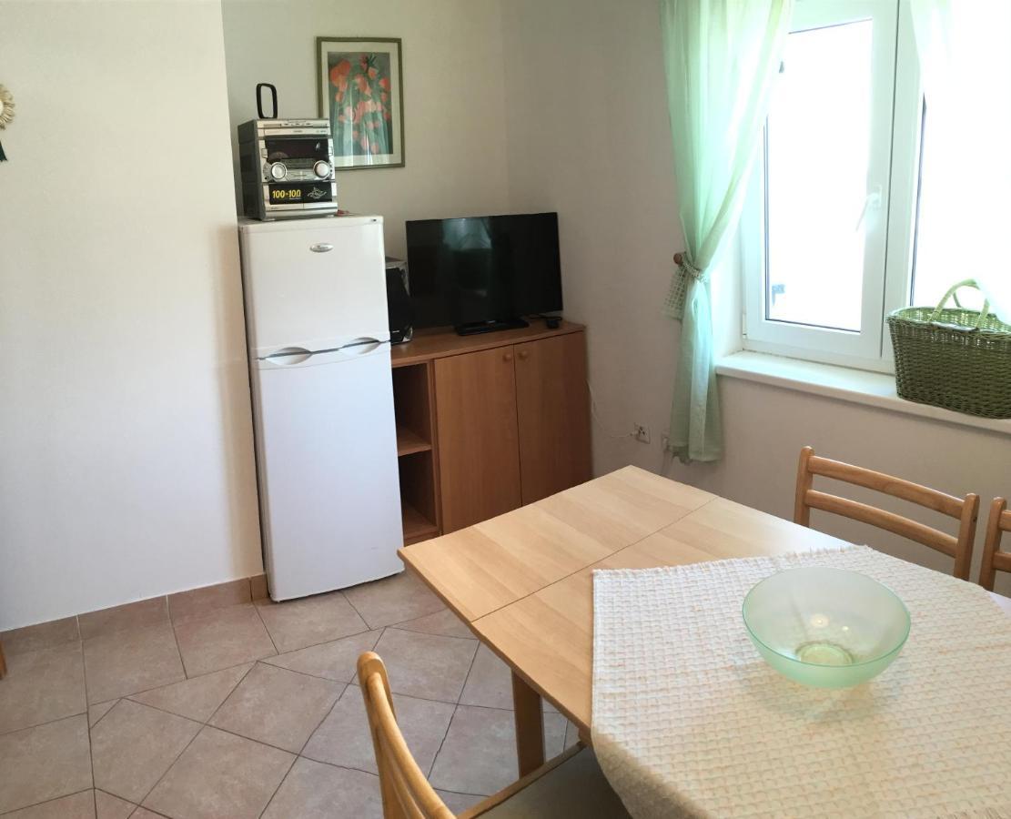 Apartments Tatjana Pag Pokoj fotografie